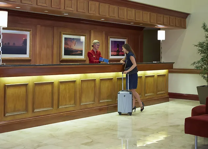 Airport Marriott Hotel