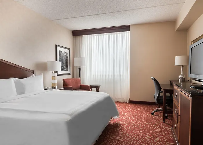 Airport Marriott 3*